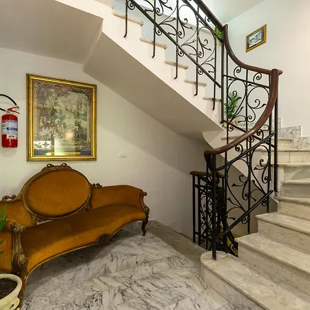 Da Residenza Avezzano 3*