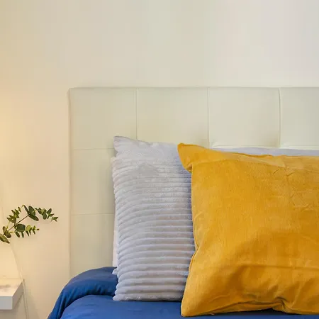 Da Residenza Avezzano Bed & Breakfast 3*