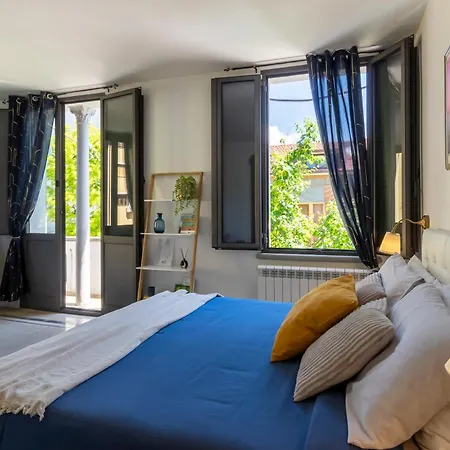 Da Residenza Nocleg ze śniadaniem